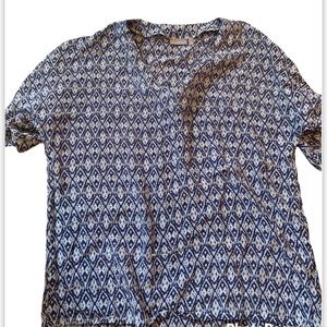 Selling an Ellie Kai and Lilly Pulitzer shorts —- two for one